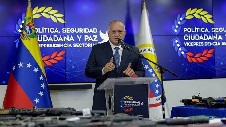 Il Venezuela arresta sei stranieri accusandoli di voler uccidere Maduro. Tre sono americani, uno è un Navy Seal
