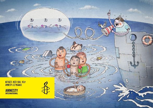 Lezione di nuoto ai naufraghi, la vignetta di Amnesty per i rifugiati