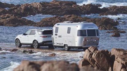 Land Rover Discovery, il rimorchio non si sente più