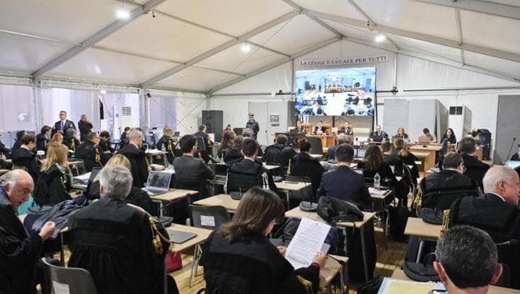 Comune e Regione chiedono i danni per il crollo del ponte: “Emergenza da gestire e choc collettivo”