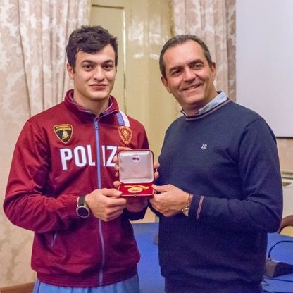 Judo, il sindaco de Magistris premia Parlati