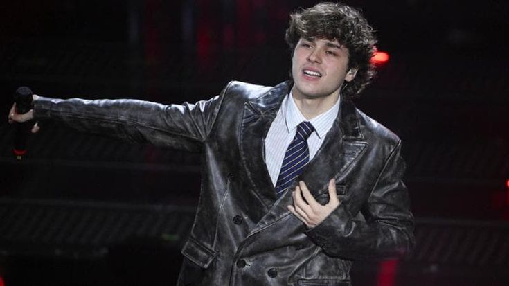 Settembre è il vincitore delle Nuove Proposte a Sanremo 2025