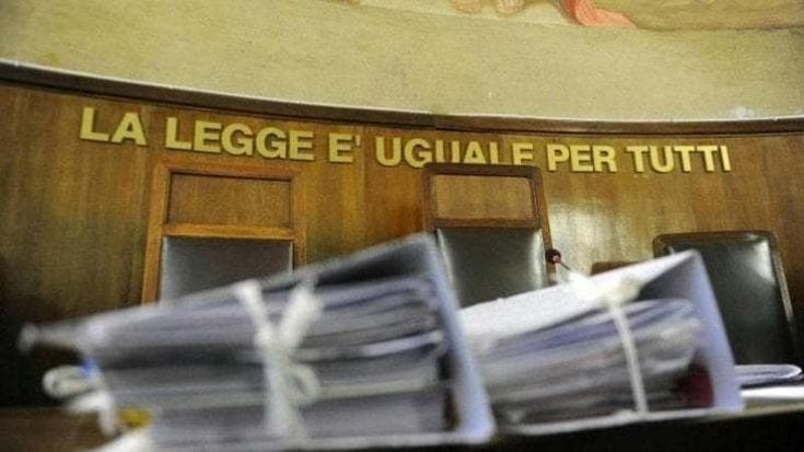 Prescrizione, la maggioranza è d’accordo: si torna alla legge Orlando ma il bonus si cancella se il giudice deposita in ritardo la sentenza