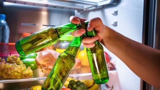 Birra, istruzioni per l’uso: come servirla e degustarla