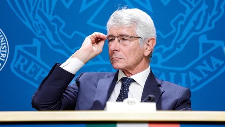 Il ministero di Abodi è un cucù