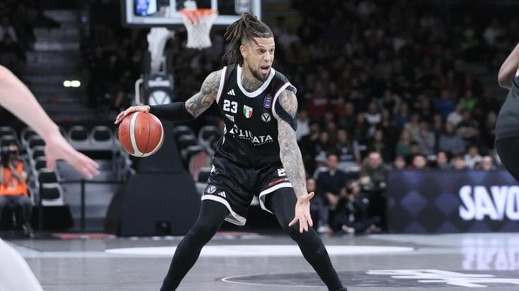 La nuova Virtus oggi si presenta ai tifosi. E dopo 11 raduni non ci sarà Pajola