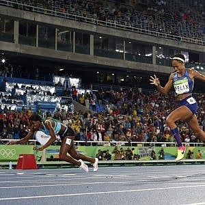 Atletica, il tuffo d'oro di Shaunae Miller