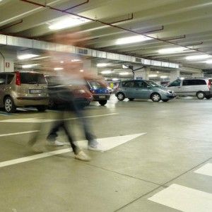 Trovare un parcheggio con un click. Un portale e una app per scegliere il posto auto