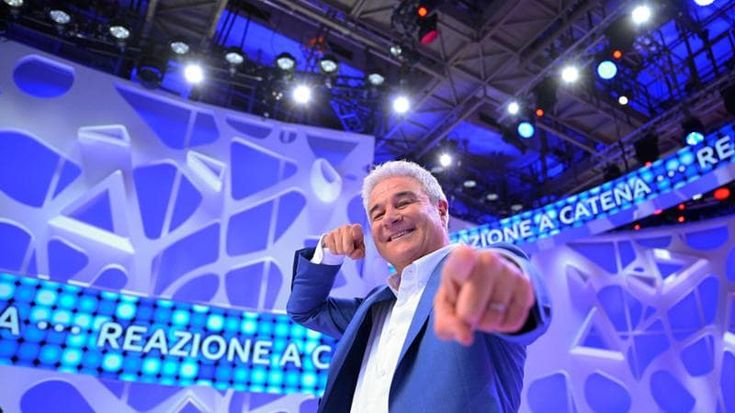 Ascolti in ribasso, Pino Insegno rischia grosso