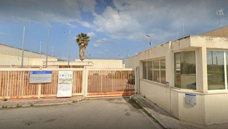 Morte sospetta al Cpr di Bari, la moglie: “Non era malato”. Avviati accertamenti