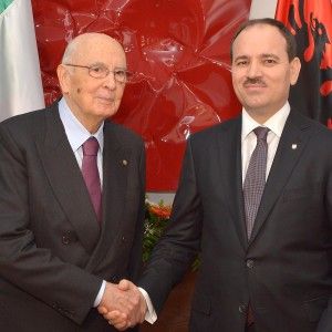Napolitano: "Compatibilit&agrave; tra crescita e rigore". Renzi: "Da Ue numeri duri, cambiare verso"