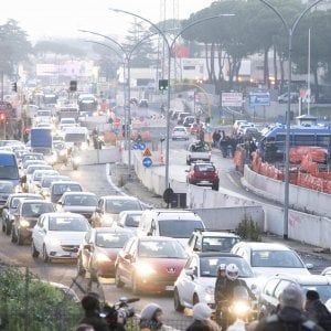 Auto, contachilometri taroccati: Italia al primo posto
