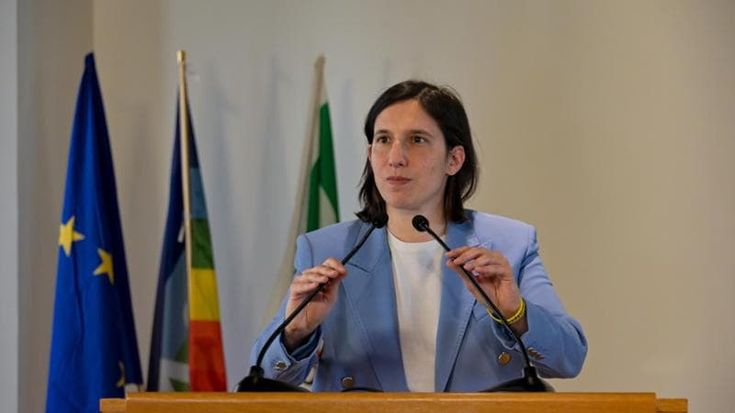Una piazza per l’Europa, Elly Schlein: una sola bandiera, noi ci saremo