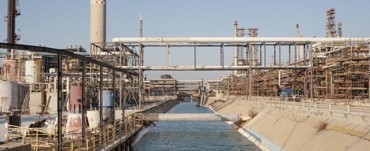 Il petrolchimico, raffineria green: la scommessa per salvare l'industria in Sicilia