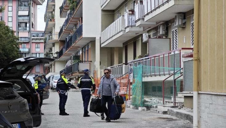 Bari, due palazzine evacuate per rischio crollo a San Pasquale: 28 famiglie coinvolte