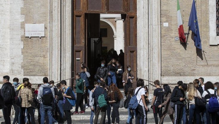 Il Mibact nega un'aula al liceo Visconti. La replica: "Motivazioni illogiche". E lo scontro finisce al Tar