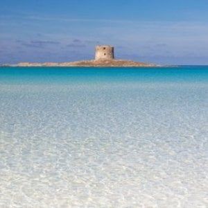 Stintino, dalla prossima estate spiaggia a numero chiuso e col biglietto