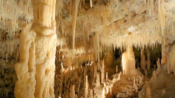 Castellana, 80 anni fa la scoperta della Grotta Bianca: la città in festa 