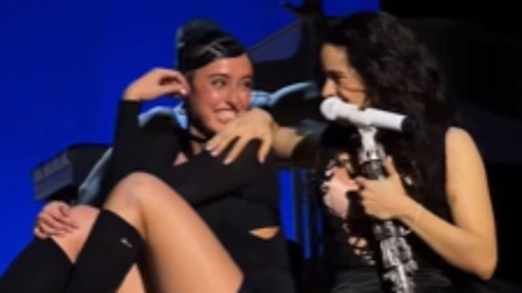 Rosalía, chi è la ballerina Giulia Stabile: dalla vittoria ad Amici alla dedica della star sul palco