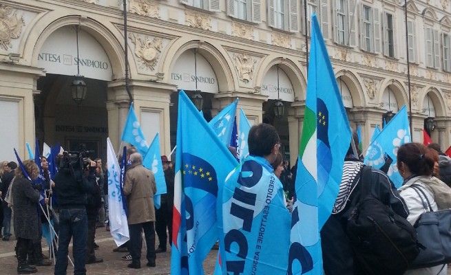 I bancari incrociano le braccia"Chiuso l'87% delle filiali a Torino"