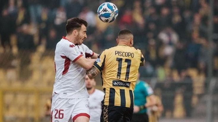 Juve Stabia polemica sul “Menti”: “Vecchio e fatiscente”. Il sindaco: “Rispetto e collaborazione”