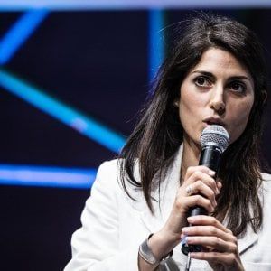 Comunali, Raggi: "Annunceremo giunta prima del ballottaggio. Olimpiadi importanti ma non priorità"
