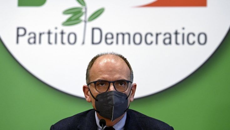 Redditi dei parlamentari,  Letta il più ricco tra i leader di partito