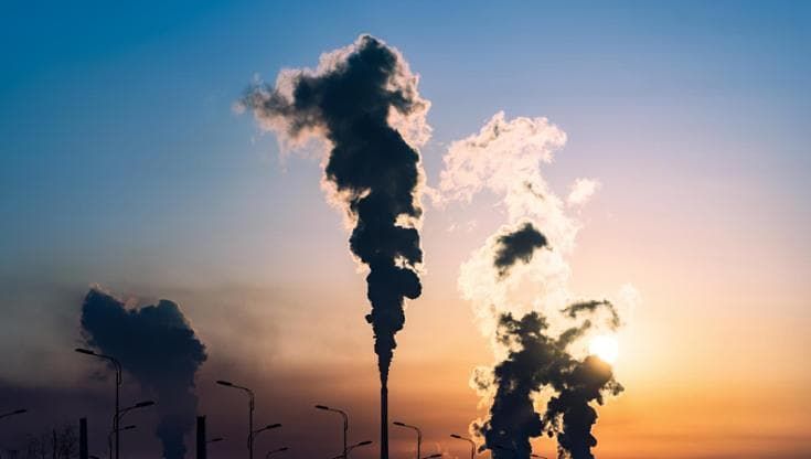 Emissioni, in Italia calano del 3%: merito del settore elettrico