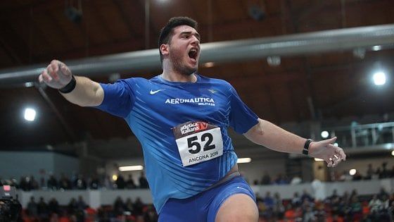 Atletica, peso: Fabbri: batte il record italiano indoor di Andrei che resisteva da 33 anni