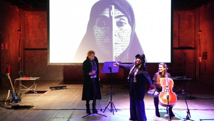 Iran, la maratona solidale "Donna vita libertà". Dal Teatro Parenti di Milano un appello per un popolo che lotta contro il regime