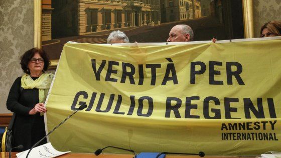 Caso Regeni, fallito l'incontro con Egitto.  Renzi: "Richiamo ambasciatore scelta di dignità"