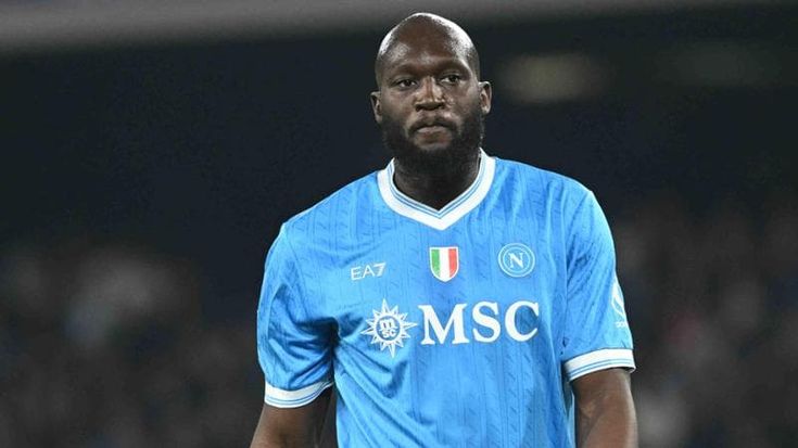 Lukaku, tregua con il Napoli: torna in Belgio, ma col permesso