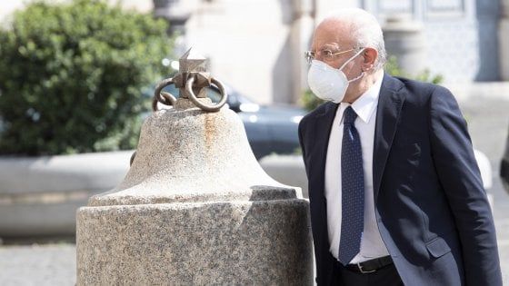  Inchiesta Covid hospital, De Luca si difende: "Tentativo di speculazione politica" 