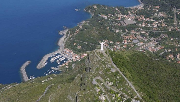 Vogue scommette sulla Basilicata: Maratea "meta perfetta" del 2023