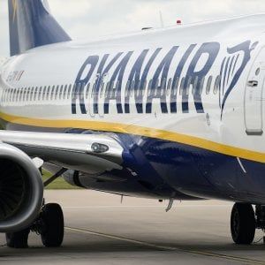 La Sicilia punta sulle tariffe aeree "low cost": 15 milioni per "ticket turisti"