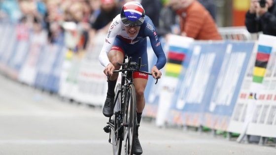 Ciclismo, Mondiali: terza medaglia azzurra, Puppio argento nella crono juniores