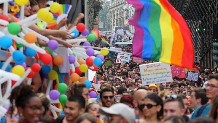 Genova, il giorno del Pride: da San Benedetto a piazza De Ferrari