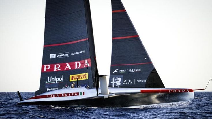 America’s Cup, prima uscita in acqua a Cagliari per l'Ac 75 di Luna Rossa