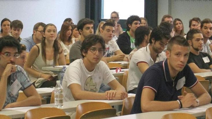 Riforma di Medicina, le università toscane: «Servirà "inventarsi" spazi e risorse che oggi non ci sono»