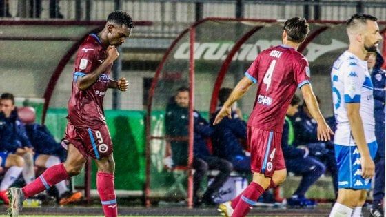 Serie B: 3-0 al Brescia, Cittadella da solo in vetta. Pari tra Pisa e Cremonese
