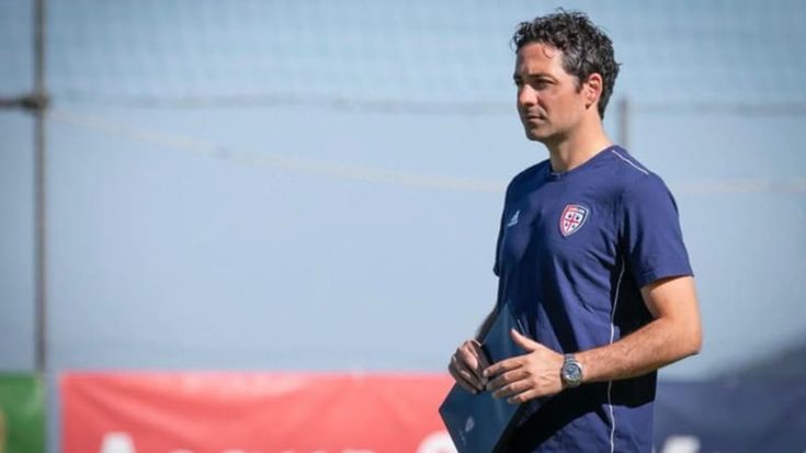 Atti osceni davanti a una minorenne, arrestato psicoterapeuta dei calciatori: “Soffro di dermatite”