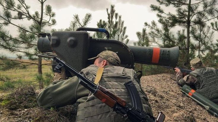Aiutare l’Ucraina anche con le armi oppure no: il dilemma che divide il mondo pacifista