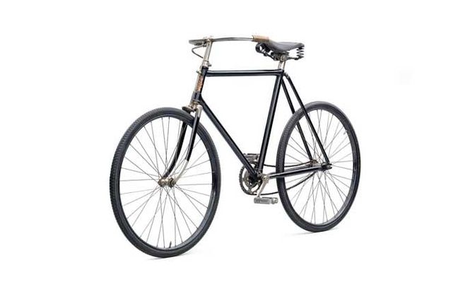 Skoda, che storia: dalle bici alle moto fino alle auto