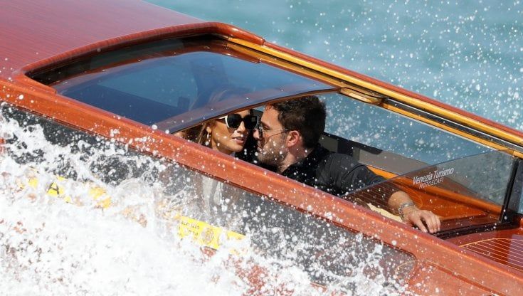 JLo e Ben Affleck a Venezia: i Bennifer arrivano alla Mostra