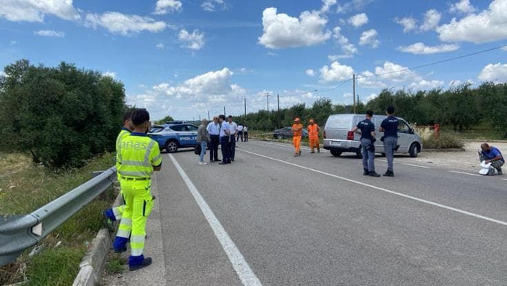 Barletta, scontro fra un’autocisterna e due auto: un morto e tre feriti