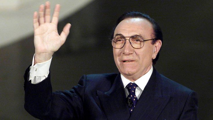 Diciotti, Pippo Baudo suona la carica: “Forza Sicilia, argina l’ondata di intolleranza”