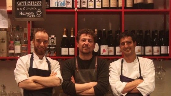 A Torino la farinata è fritta. E qui è in ottima compagnia