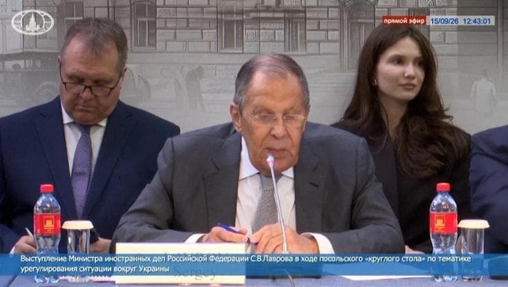 Ucraina, Lavrov: "Il ritiro americano dagli accordi di Anchorage ha protratto la guerra"