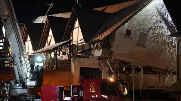 Crolla hotel a Kroev, in Germania: due morti e 7 feriti, tra cui un bambino intrappolato sotto le macerie