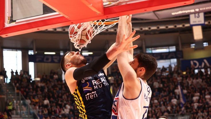 Il pagellone del basket. Virtus e Fortitudo, una domenica da 5: manca poco, ma il poco è tutto